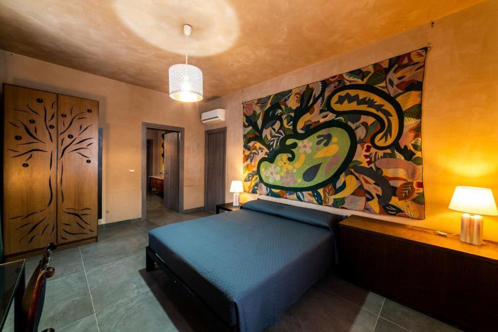 Speciale Tarshito'S Home - Atrium And Terrace Бари Екстериор снимка